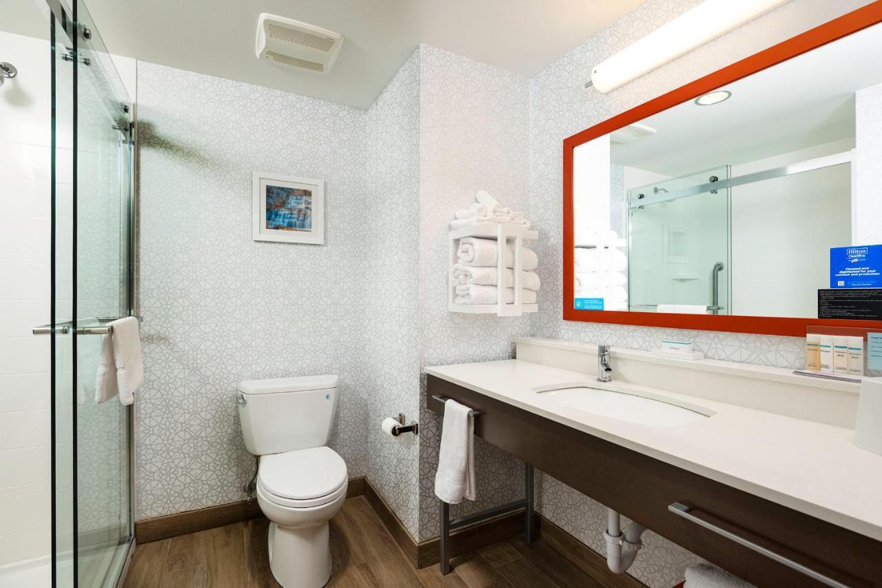 Hampton Inn Buffalo - أميرست، ماساتشوستس المظهر الخارجي الصورة