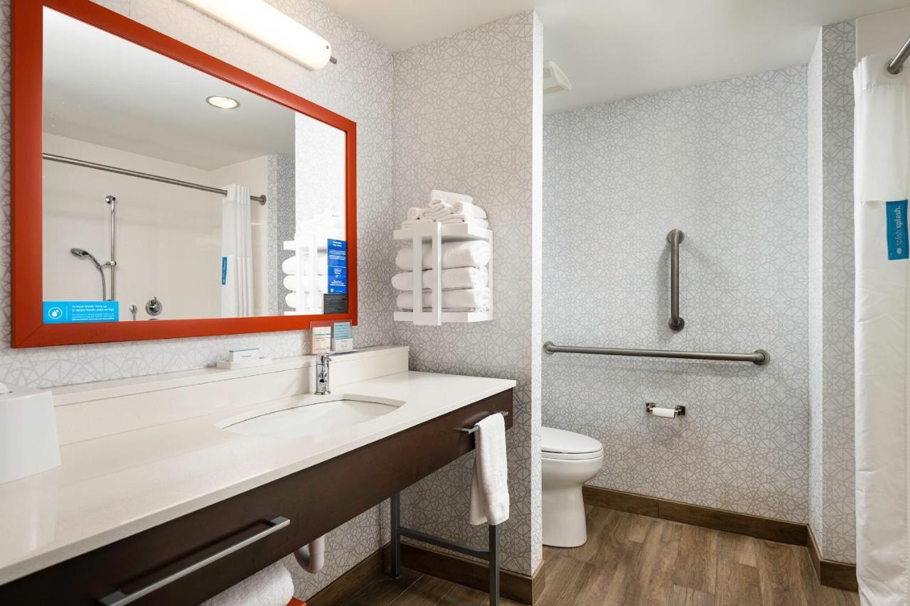 Hampton Inn Buffalo - أميرست، ماساتشوستس المظهر الخارجي الصورة