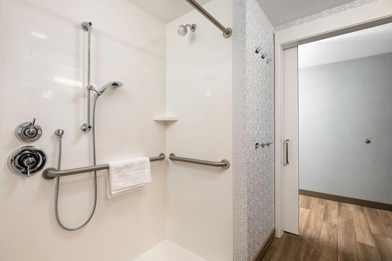 Hampton Inn Buffalo - أميرست، ماساتشوستس المظهر الخارجي الصورة